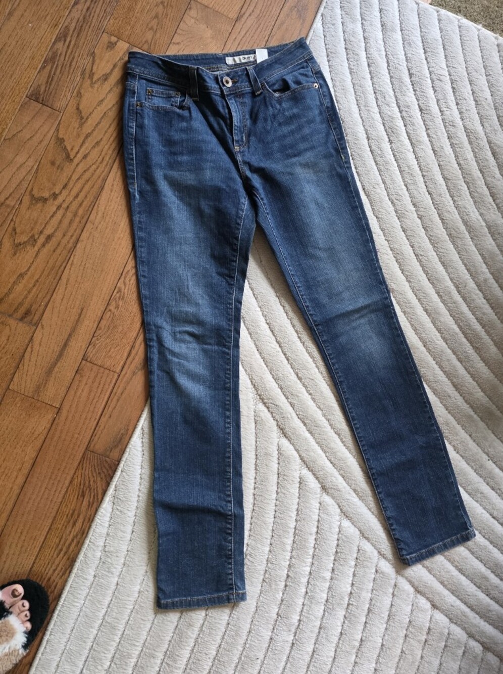 Dkny Classic Women's Blue Denim Jeans